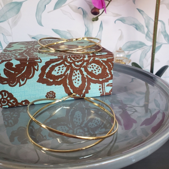 Oversized Gold Colored Layered Look Hoop Earrings sz 8cm - Picture 3 of 8